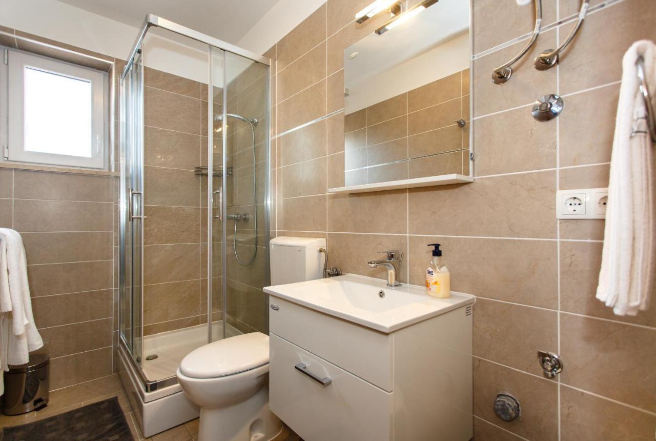 Luxury Palmer Residence Krk Dobrinj Bagian luar foto